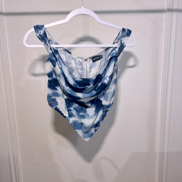 DREAMY CROP TOP // PRETTYLITTLETHING // size US6💙 - Picture 1 of 7